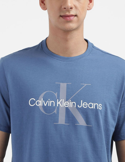 Calvin Klein T-Shirt
