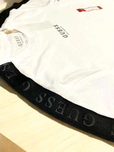 Guess T-Shirt
